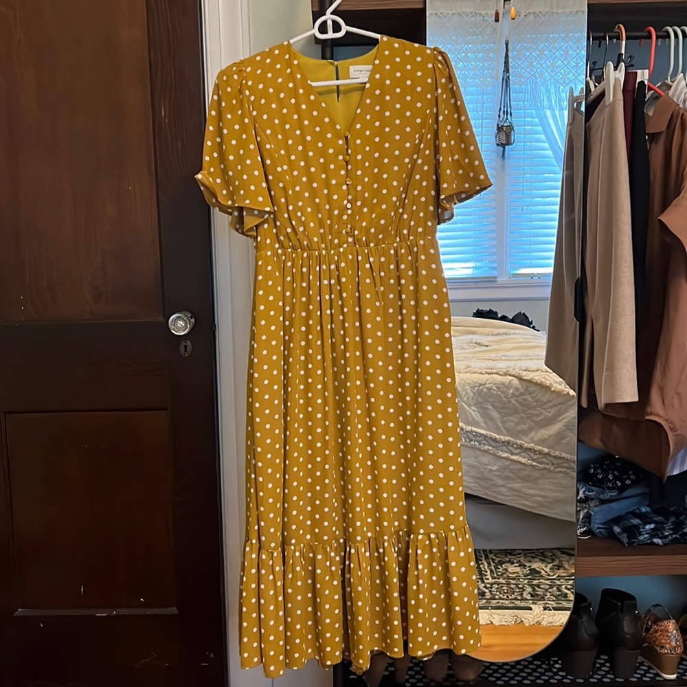Polka dot dress, orange creek